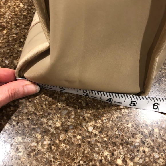 Victoria’s Secret Bag - Picture 7 of 10